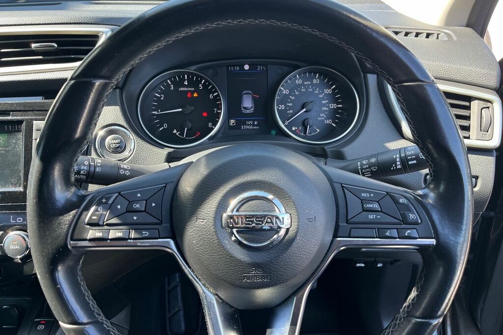 Nissan Qashqai Suv 1.5 Dci Acenta Premium Dct Euro 6 Ss Black #12