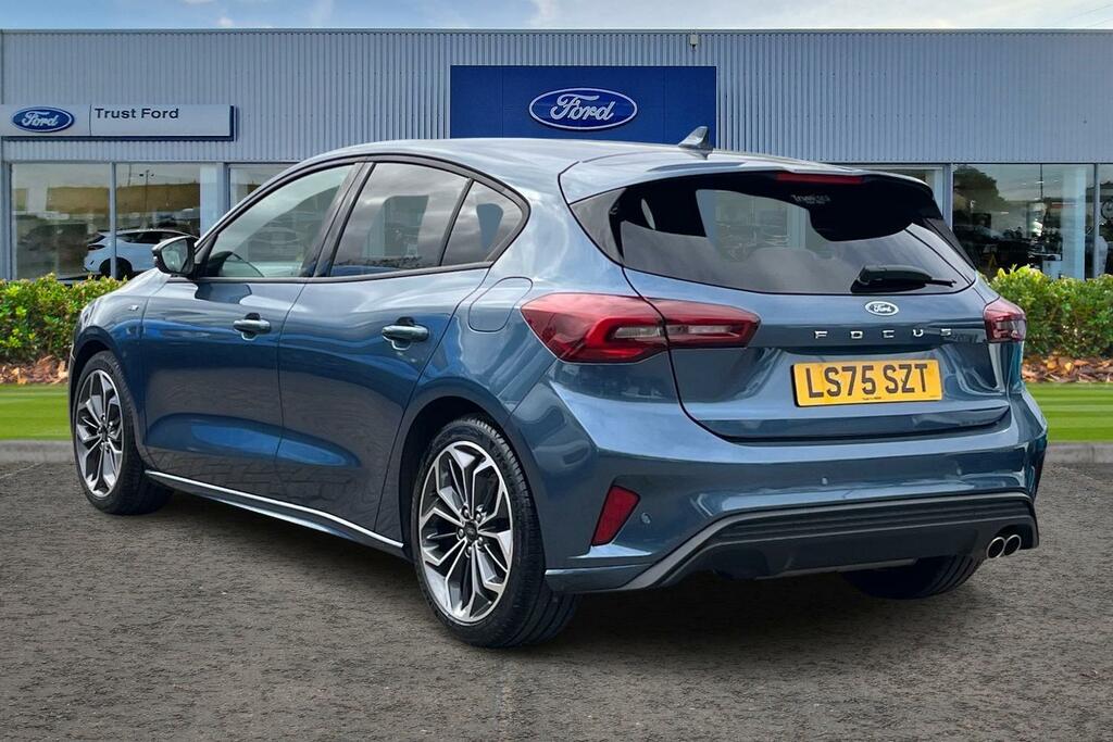 Ford Focus 1.0T Ecoboost Mhev St-line X Hatchback Blue #2