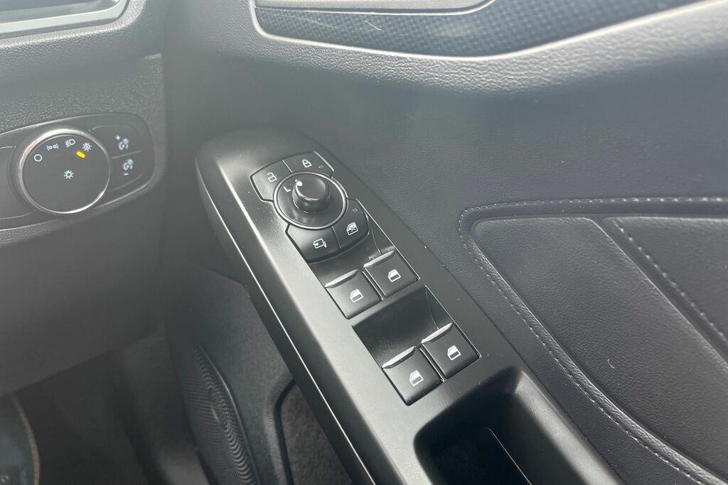 Ford Focus St-line Style 1.0L Ecoboost 125Ps Fwd 6 Spe Blue #16
