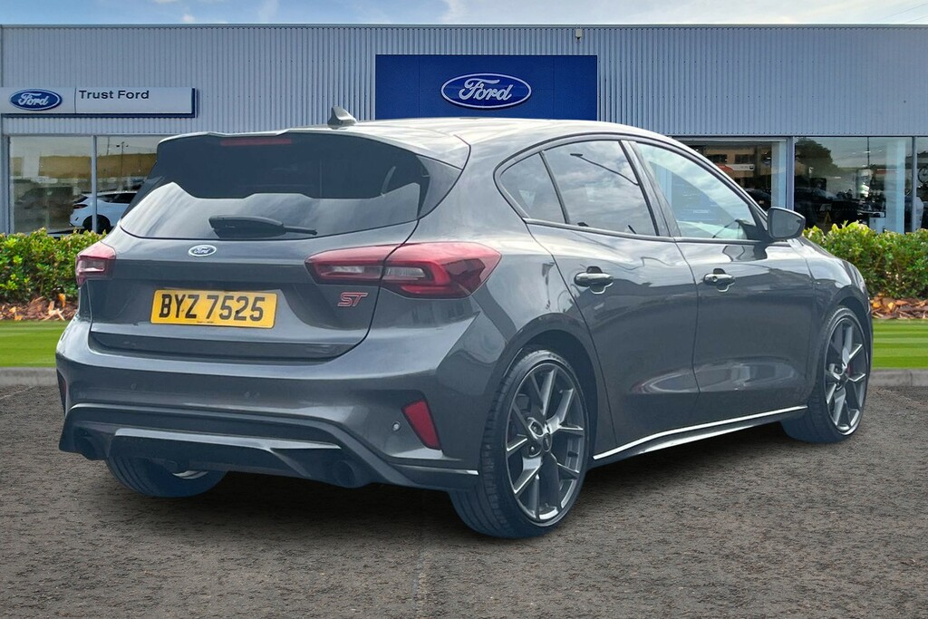 Ford Focus 2.3 Ecoboost St - Performance Seats - Open Pan Grey #4