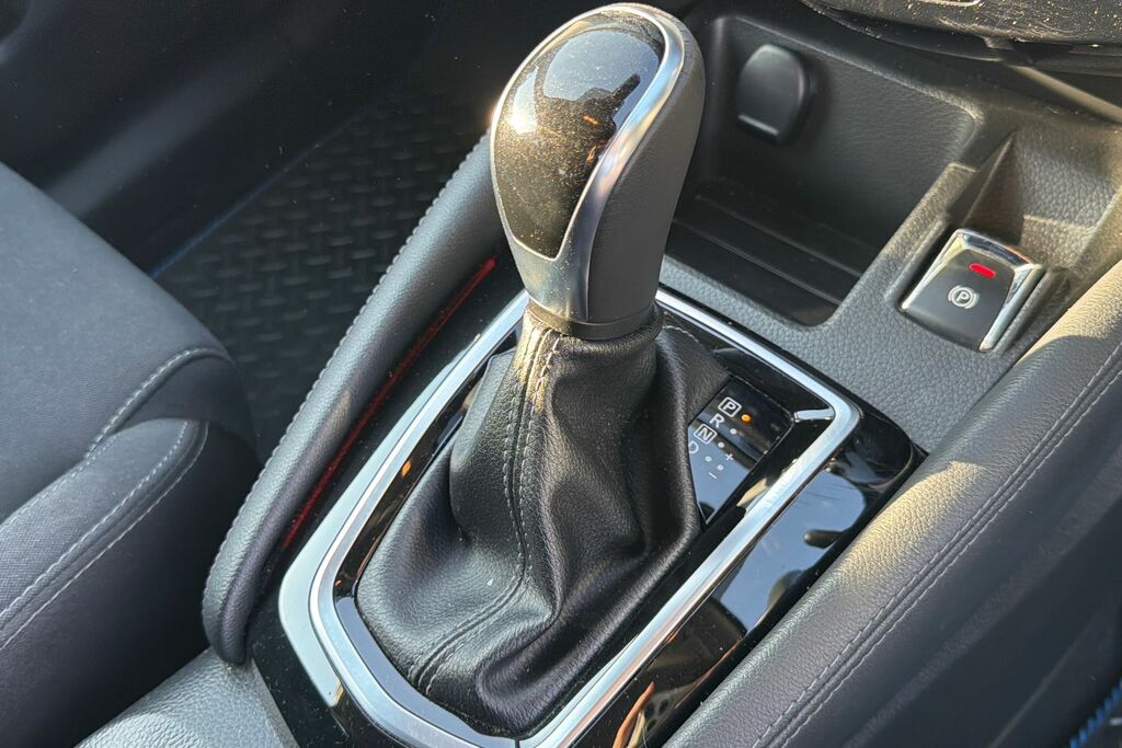 Nissan Qashqai 1.3 Dig-t 140Ps N-motion Silver #35