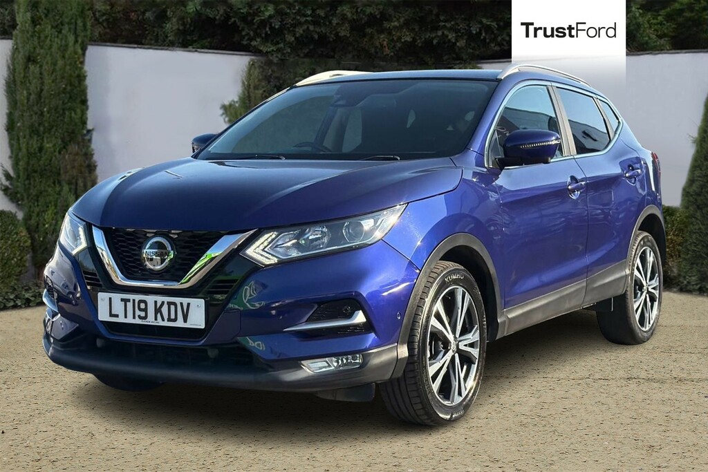 Nissan Qashqai 1.3 Dig-t 140Ps N-motion Silver #5