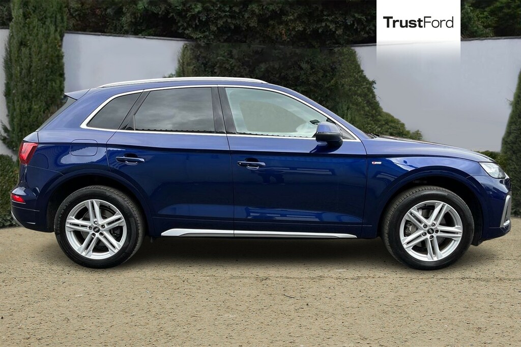 Audi Q5 S Line Blue #3