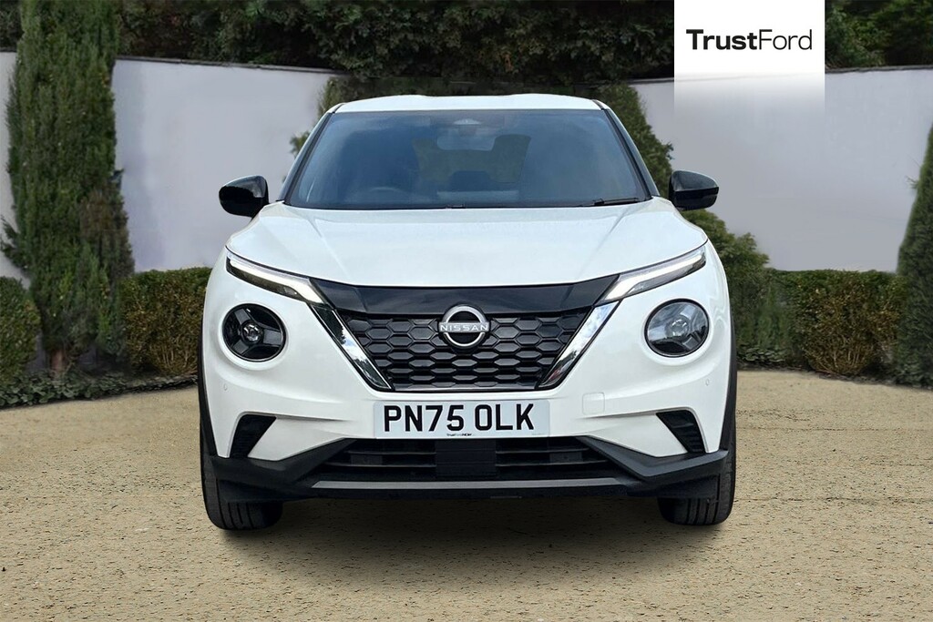 Nissan Juke N-connecta White #6