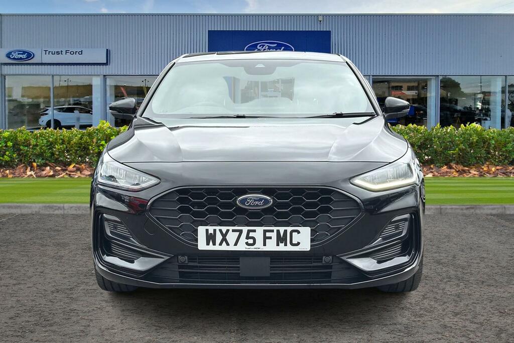 Ford Focus St-line X Black #6