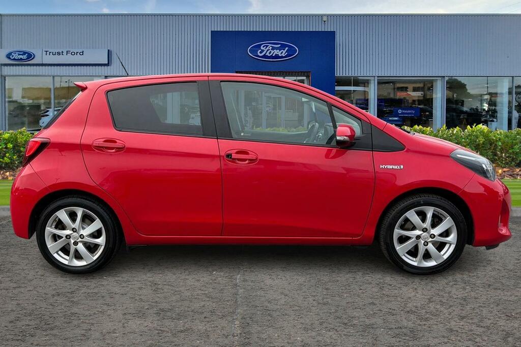 Toyota Yaris 1.5 Vvt-h Excel Hatchback Hybrid E-cvt WM16GGK Red #2
