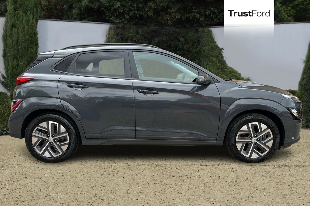 Hyundai Kona 39Kwh Premium Suv 10.5Kw Charge Grey #3