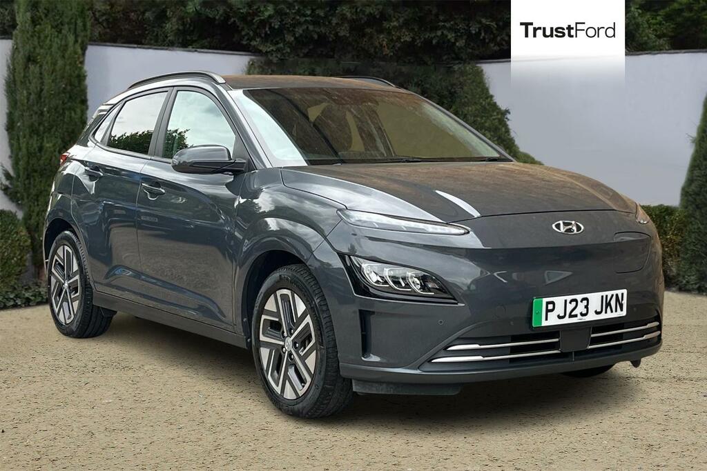Hyundai Kona 39Kwh Premium Suv 10.5Kw Charge Grey