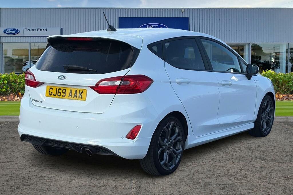 Ford Fiesta Ford Fiesta 1.0 Fiesta Trend T Silver #4