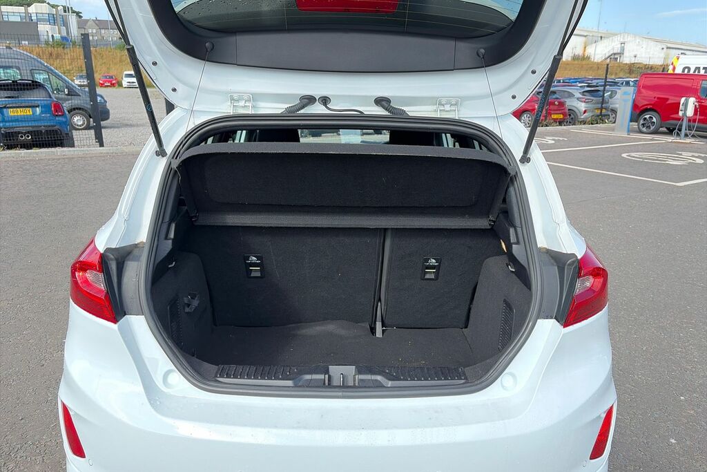 Ford Fiesta Ford Fiesta 1.0 Fiesta Trend T Silver #21