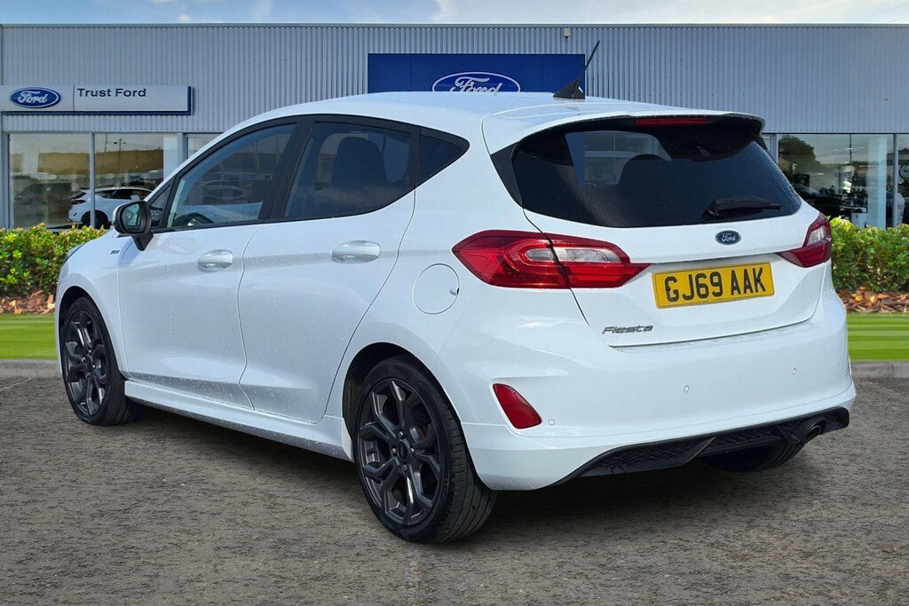 Ford Fiesta Ford Fiesta 1.0 Fiesta Trend T Silver #2