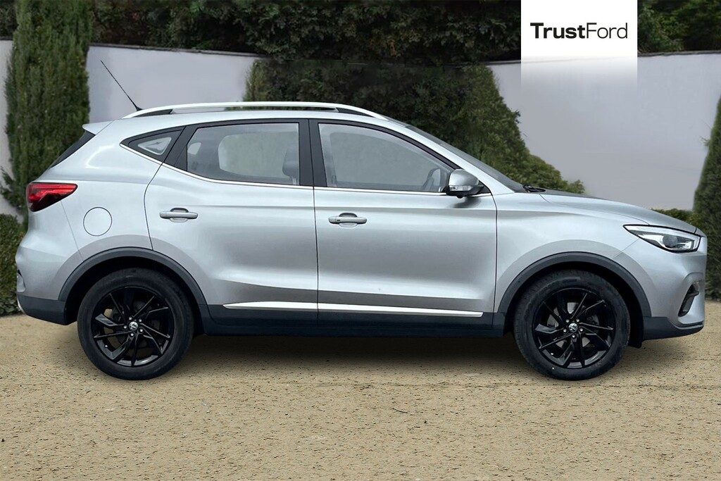 MG ZS Exclusive Silver #3