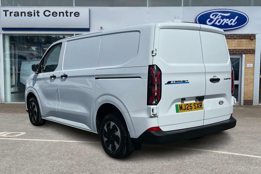 Ford Transit Custom Trend White #2