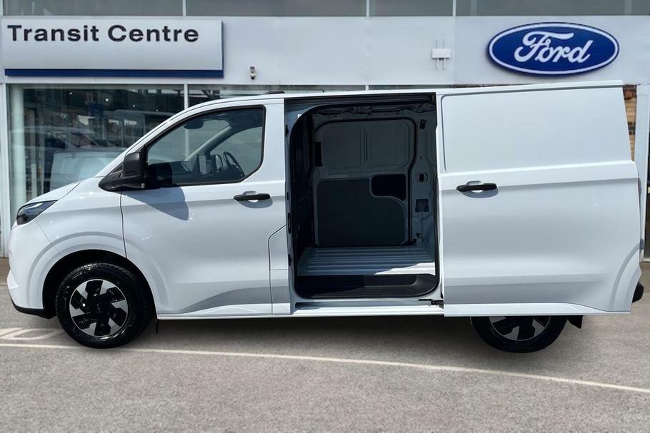 Ford Transit Custom Trend White #4
