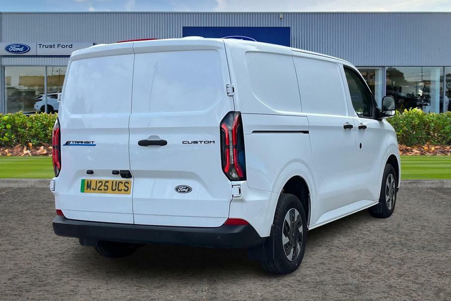 Ford Transit Custom Trend White #4