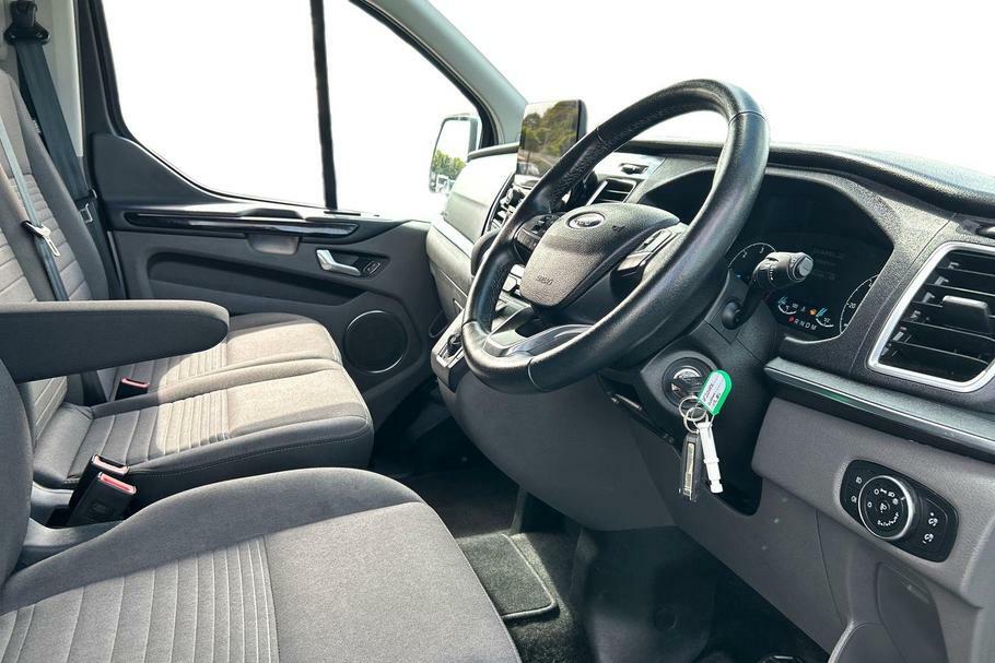 Ford Tourneo Custom 2.0 Tourneo Custom Silver #14
