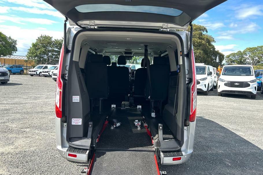 Ford Tourneo Custom Titanium Silver #6