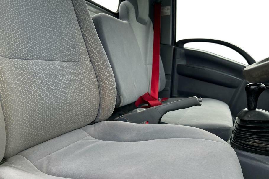 Nissan NV400 Temperature Controlled Dci Se Hr Fridge Van 2019 White #7