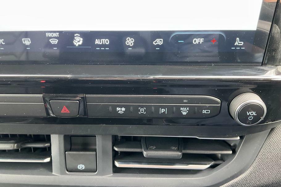 Ford Tourneo Custom 2.5 Phev 232Ps H1 Titanium 8 Seater Grey #27
