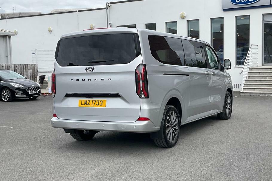 Ford Tourneo Custom 2.5 Phev 232Ps H1 Titanium 8 Seater Grey #24