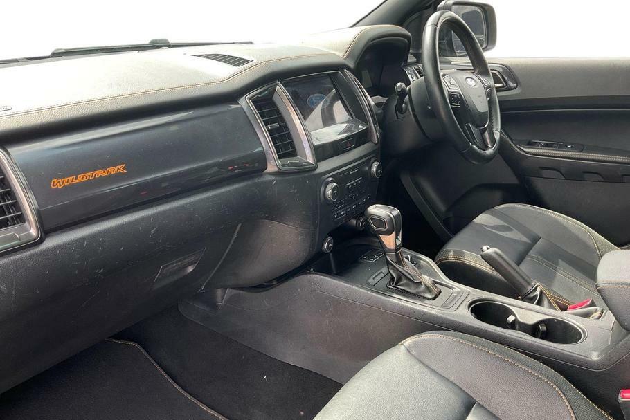 Ford Ranger Wildtrak Black #3