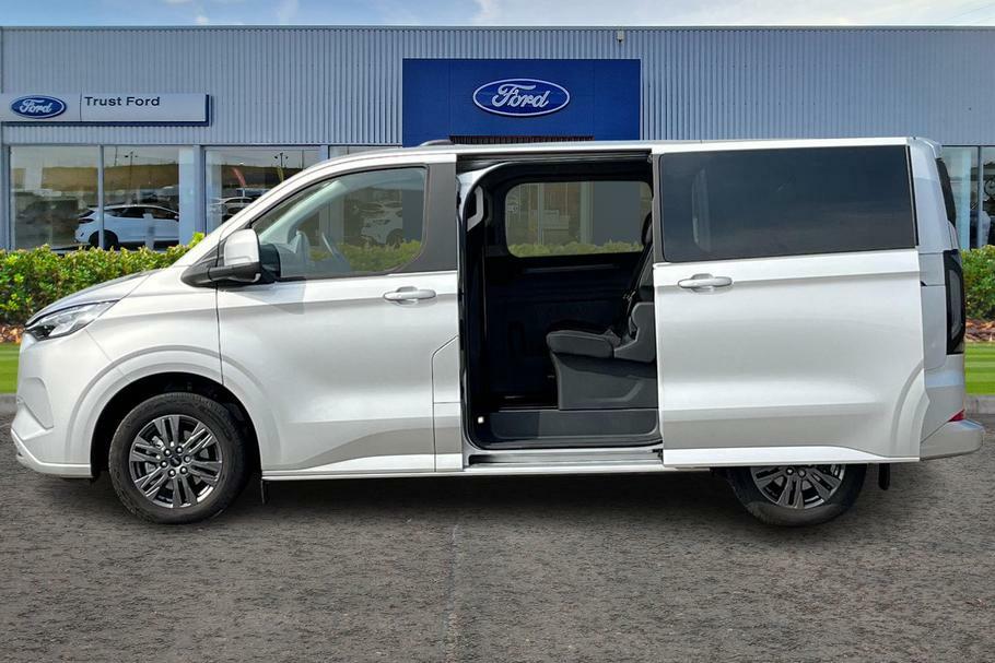 Ford Tourneo Custom 340 Titanium L1 Swb 9 Seat Minibus Fwd 2.5 Ph Silver #5