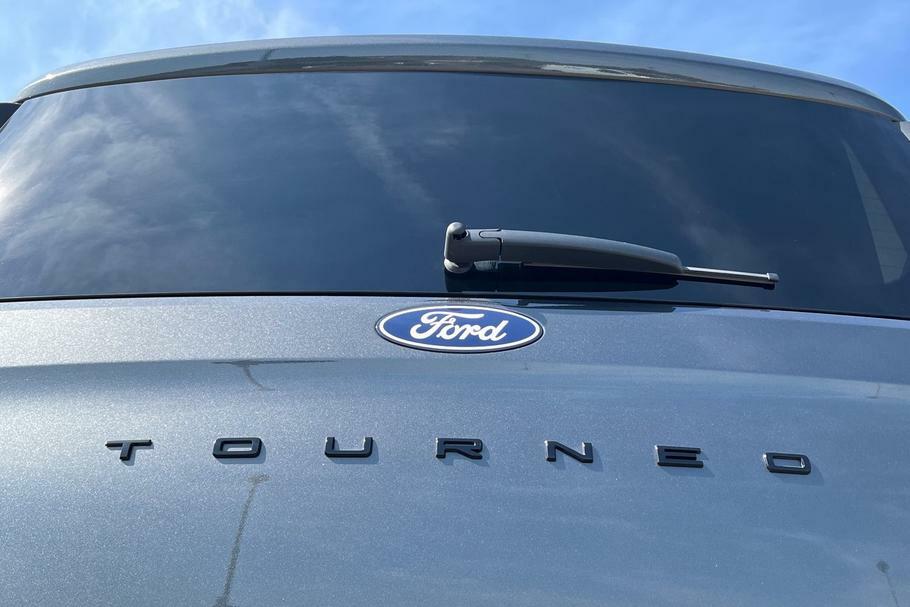 Ford Tourneo Custom Tourneo 320 L2 9 Seat Bus 150Ps Red #20