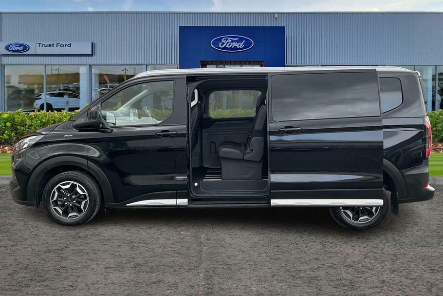 Ford Tourneo Custom Active Black #5