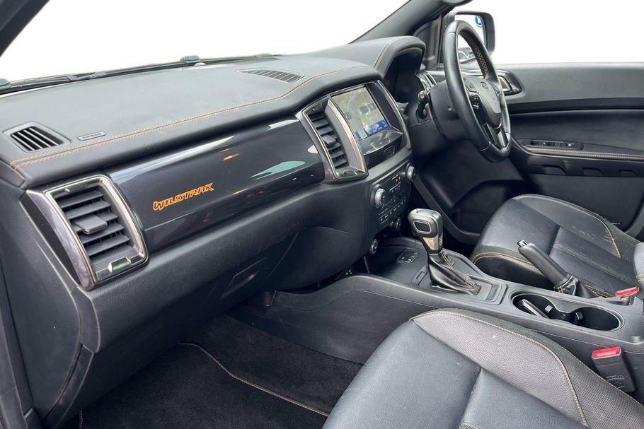 Ford Ranger Wildtrak Black #3