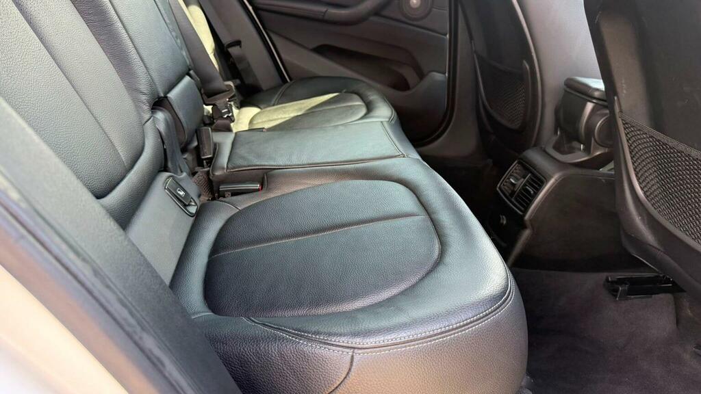 BMW X1 2.0 20I Xline Xdrive Euro 6 Ss Black #38