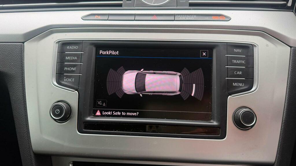 Volkswagen Passat Se Business 2.0 Tdi Bmt 150Ps 6-Speed Dsg Blue #18