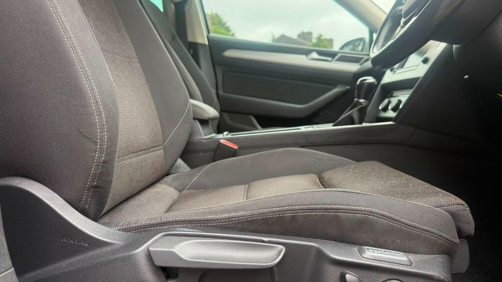 Volkswagen Passat Se Business 2.0 Tdi Bmt 150Ps 6-Speed Dsg Blue #25