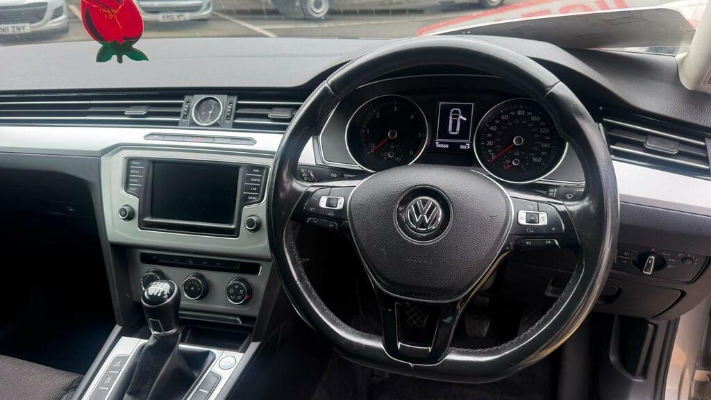 Volkswagen Passat Se Business 2.0 Tdi Bmt 150Ps 6-Speed Dsg Blue #24