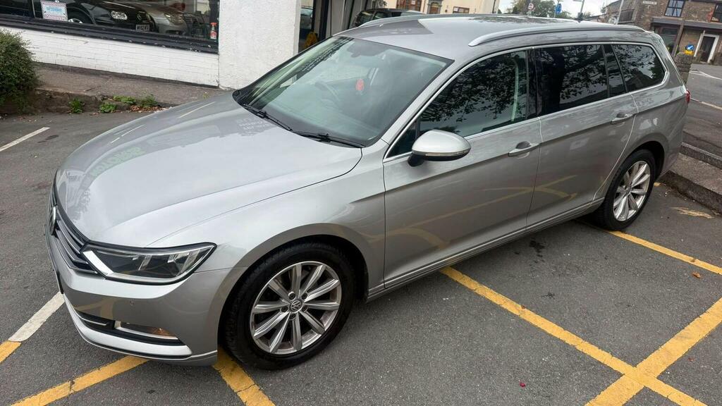 Volkswagen Passat 2.0 Tdi Bluemotion Tech Se Business Euro 6 Ss 5 Silver