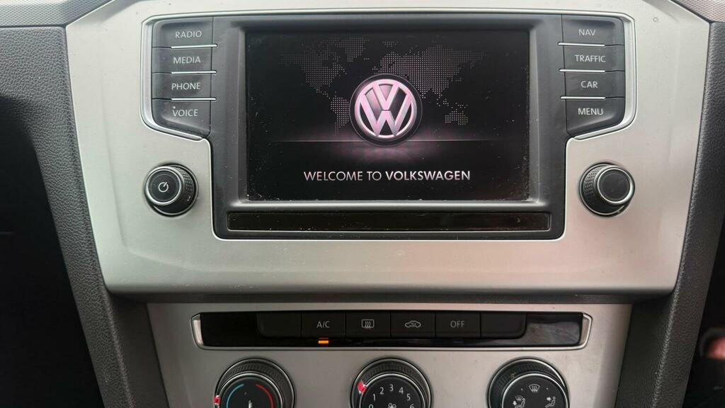Volkswagen Passat Se Business 2.0 Tdi Bmt 150Ps 6-Speed Dsg Blue #22