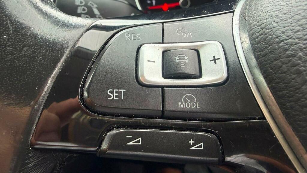Volkswagen Passat Se Business 2.0 Tdi Bmt 150Ps 6-Speed Dsg Blue #15