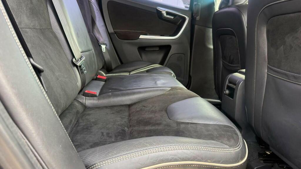 Volvo XC60 2.4 D5 Se Lux Nav Geartronic Awd Euro 5 Black #45