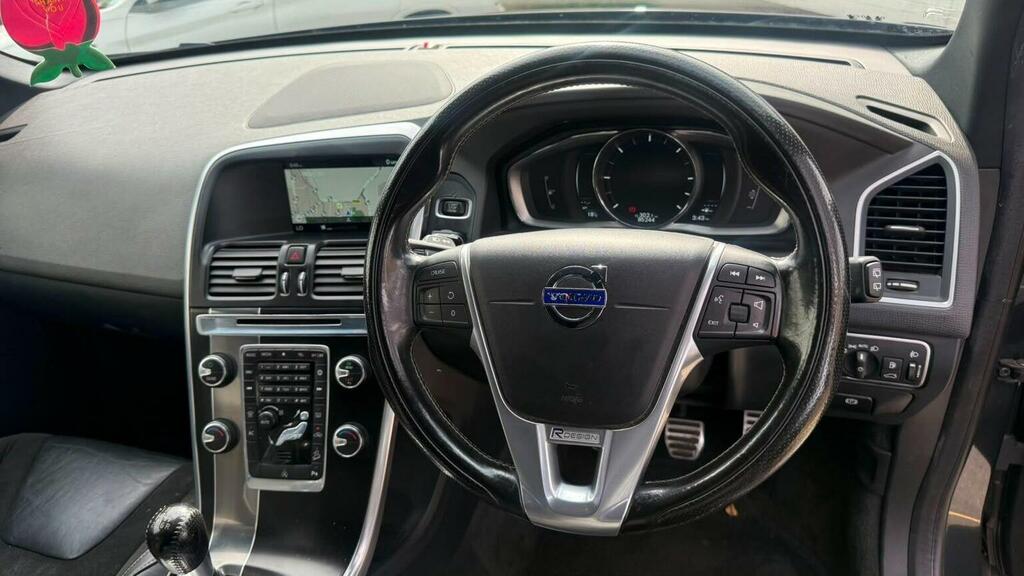 Volvo XC60 2.4 D5 Se Lux Nav Geartronic Awd Euro 5 Black #28
