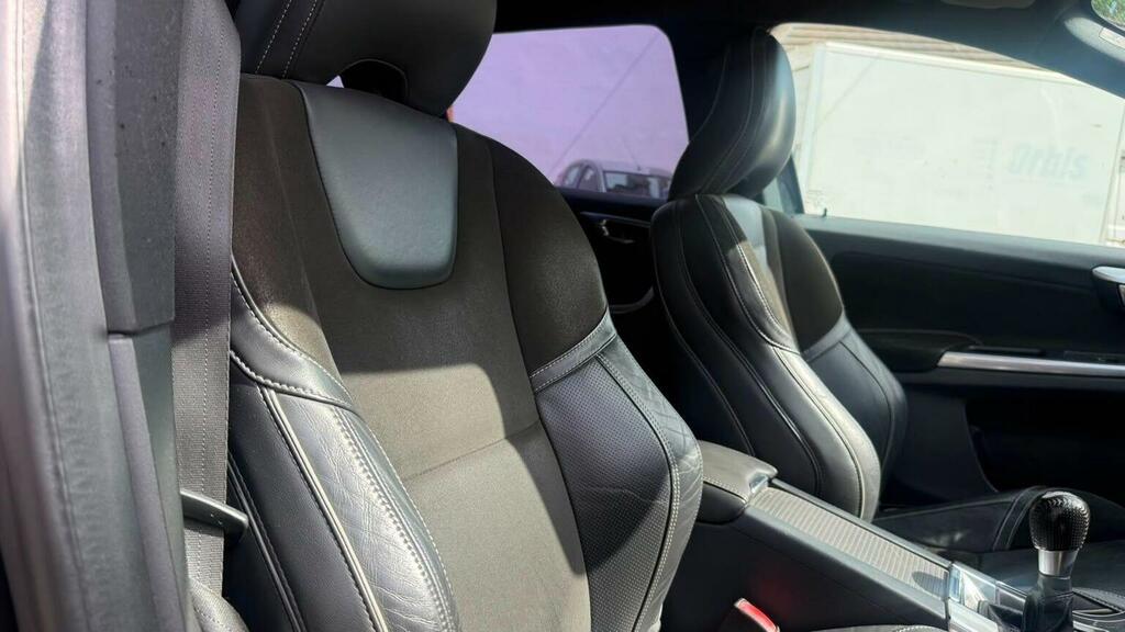 Volvo XC60 2.4 D5 Se Lux Nav Geartronic Awd Euro 5 Black #36