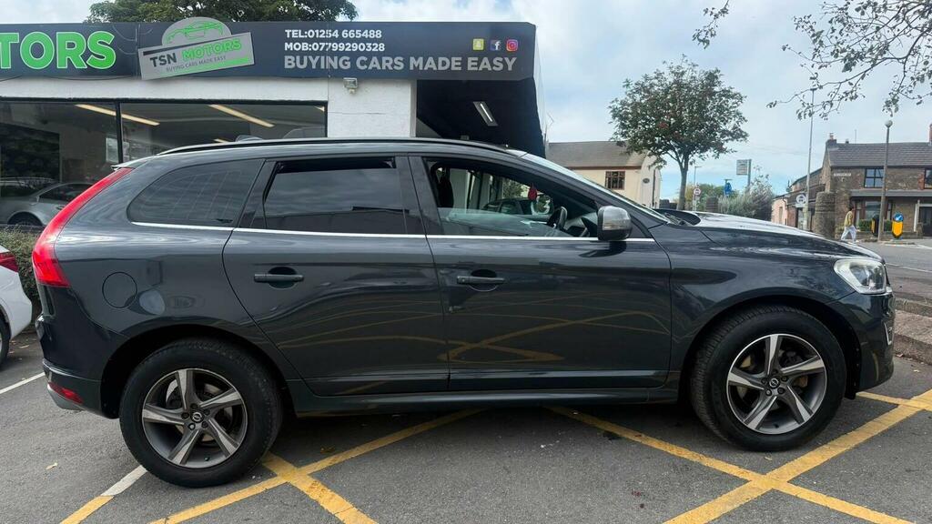 Volvo XC60 2.4 D5 Se Lux Nav Geartronic Awd Euro 5 Black #26