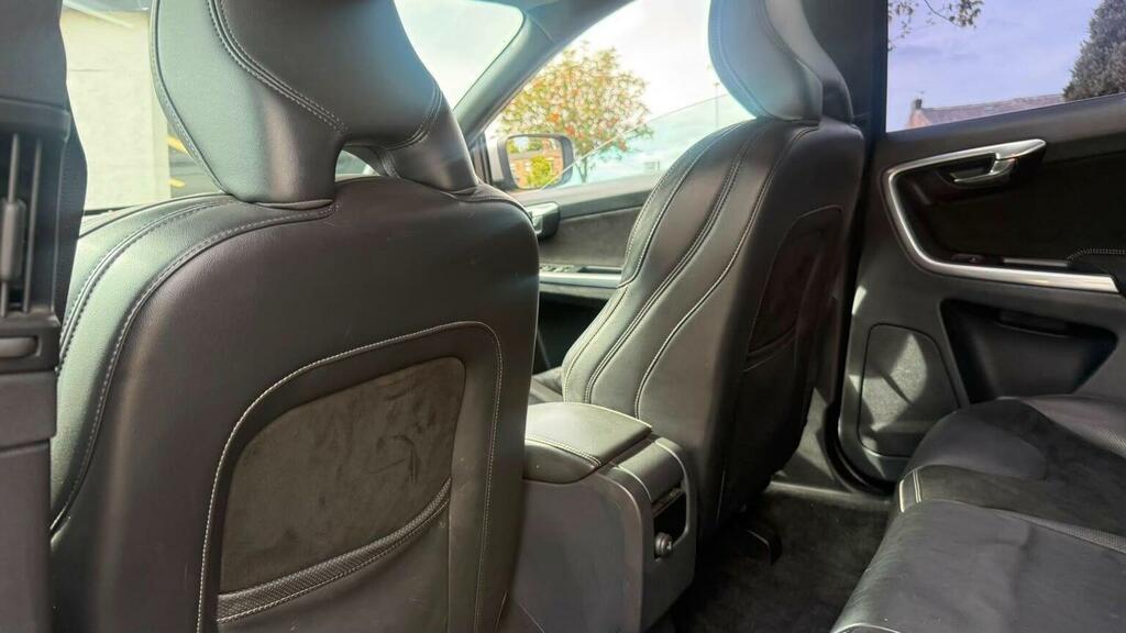 Volvo XC60 2.4 D5 Se Lux Nav Geartronic Awd Euro 5 Black #43