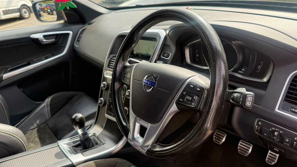Volvo XC60 2.4 D5 Se Lux Nav Geartronic Awd Euro 5 Black #29