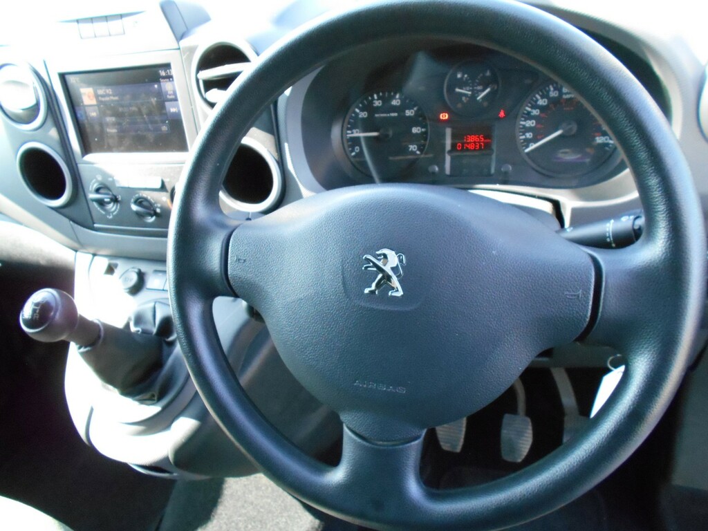 Peugeot Partner Panel Van 1.6 Bluehdi 854 Professional 201717 Silver #5