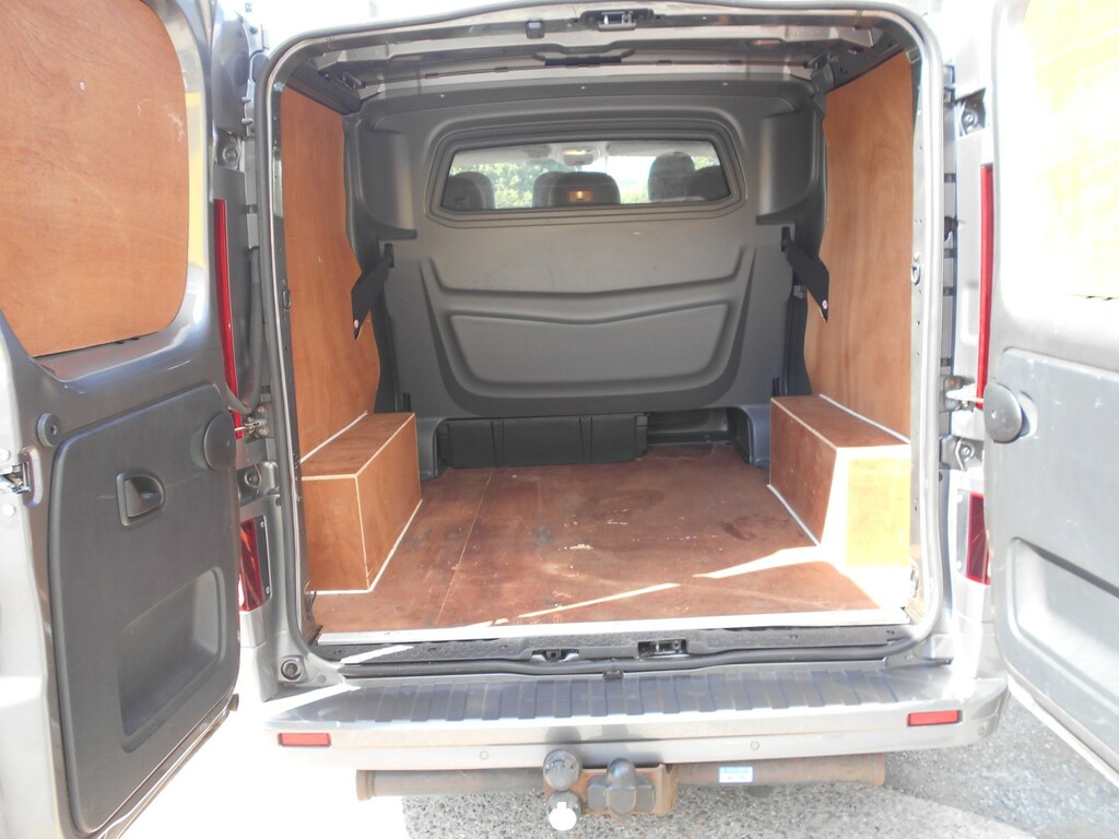 Vauxhall Vivaro Combi Van 1.6 Cdti 2900 Biturbo Sportive 6 Seats Grey #6
