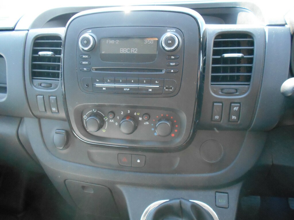 Vauxhall Vivaro 1.6 L2h1 2900 Sportive Grey #10