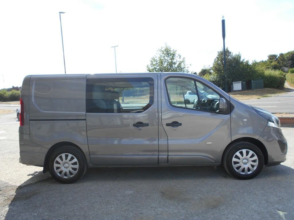 Vauxhall Vivaro 1.6 L2h1 2900 Sportive Grey #8