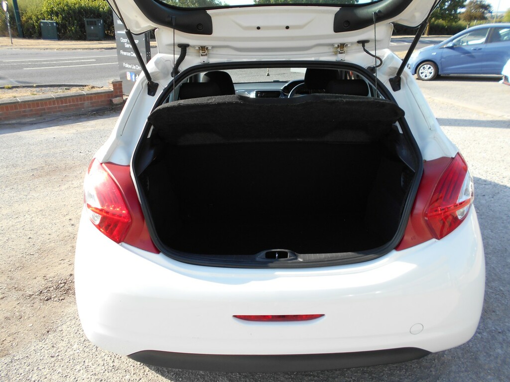 Peugeot 208 1.2 Vti Active Hatchback Euro 5 Grey #10