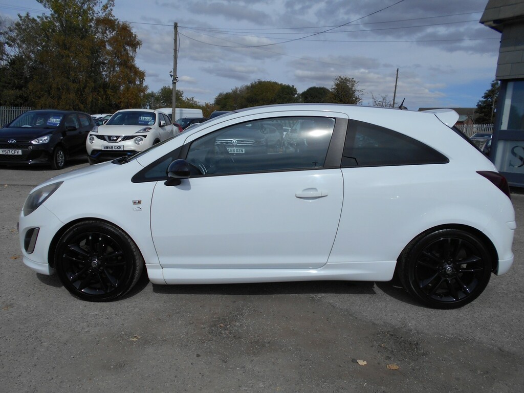 Vauxhall Corsa 1.2 16V Limited Edition White #3