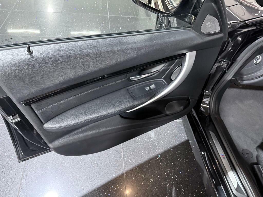 BMW 3 Series 320I M Sport Step White #68