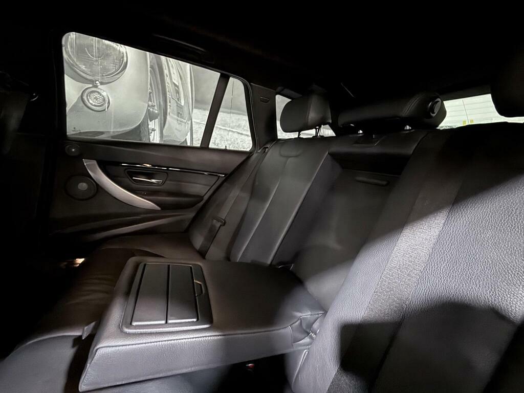 BMW 3 Series 320I M Sport Step White #18